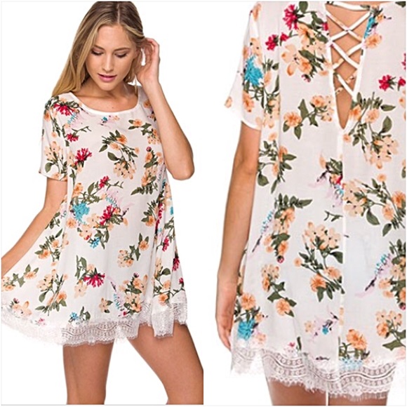 📍SALE Relaxed Flowy Floral Lace Hem Tunic SML - Picture 3 of 8